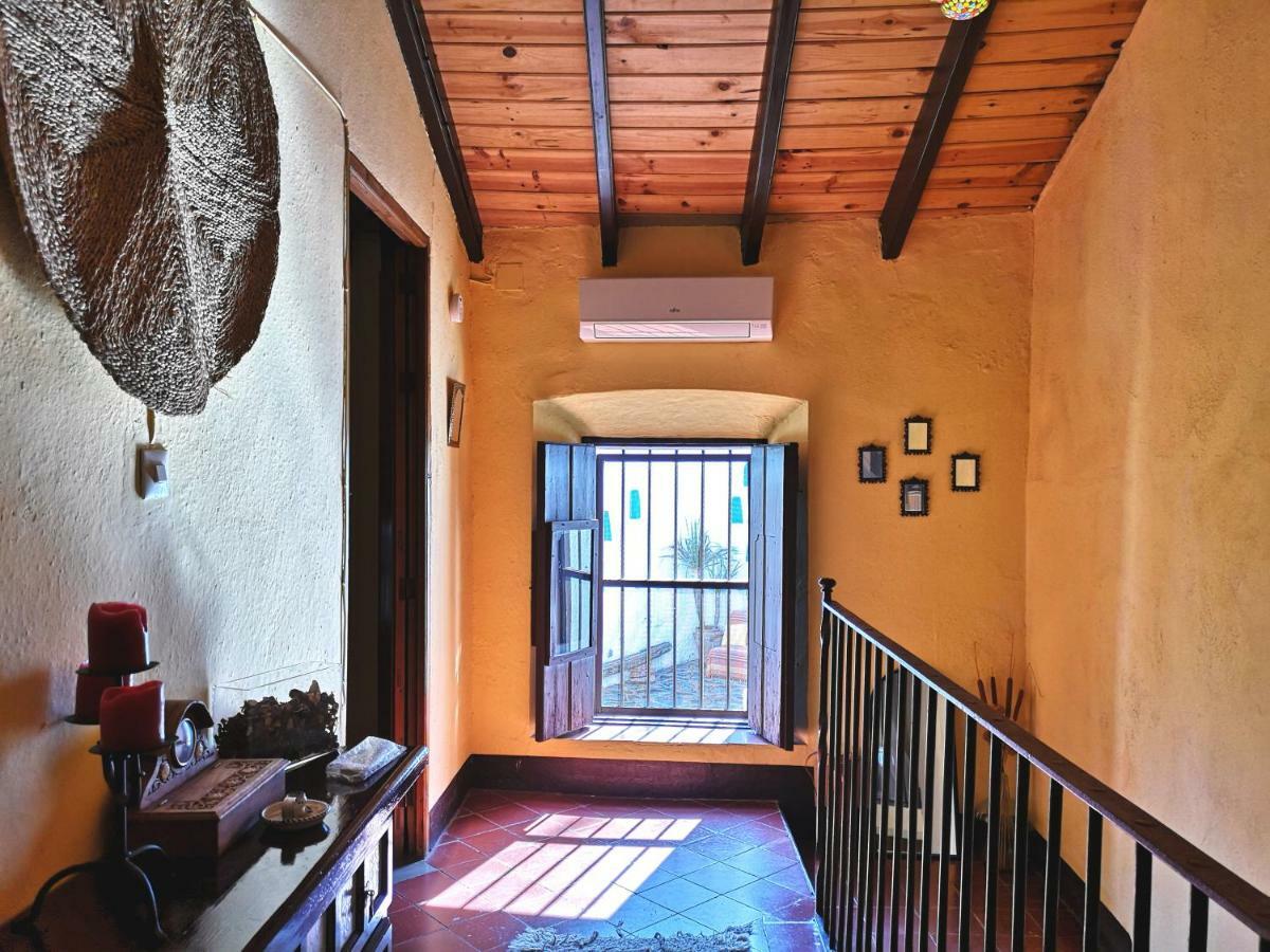 Casa Centenaria Con Encanto Zufre ภายนอก รูปภาพ